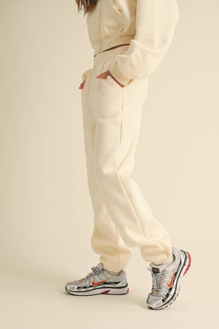 Cozy Fleece Jogger Sweatpants: Cream / L